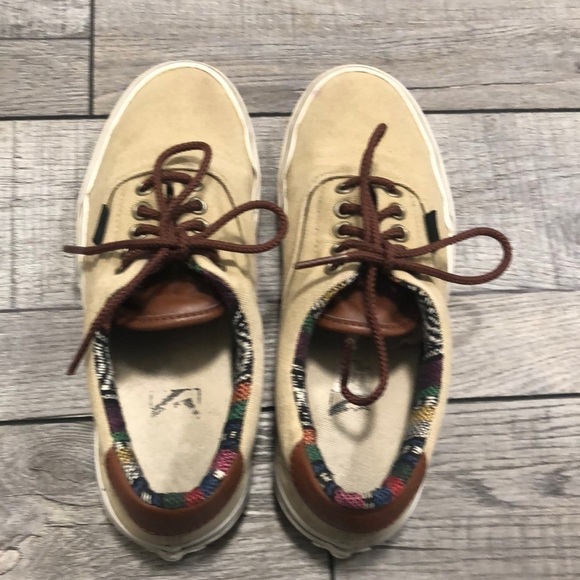 Vans Other - Vans khaki Aztec style design Off the Wall sneakers unisex lace ups